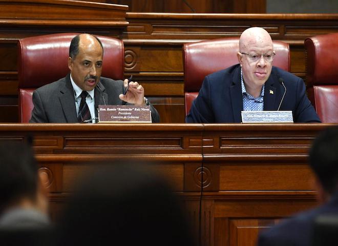 Comisión senatorial da seguimi..