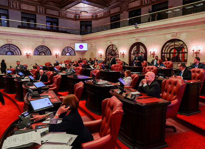 Imagen de Senado aprueba extender licencia laboral para madres y padres de niños con diversidad funcional