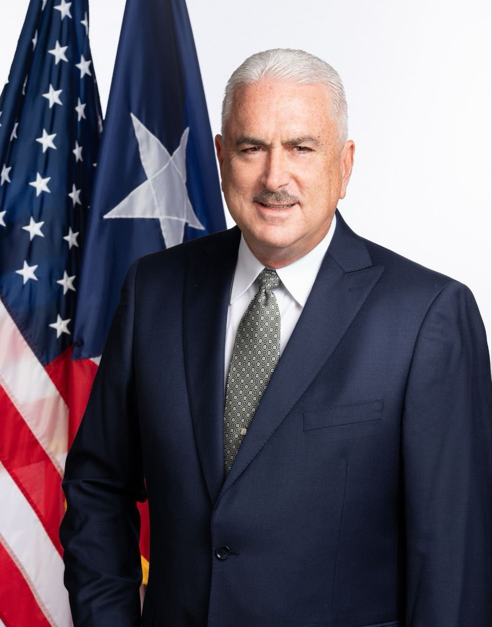 foto de Hon. Thomas Rivera Schatz